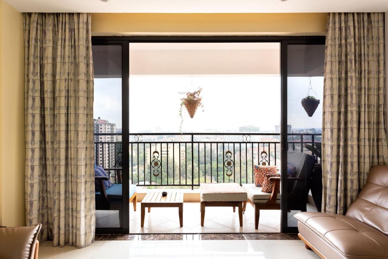 Fabulous Crestpark Penthouse Apartment *